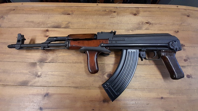 PRE OWNED ROMANIAN AKMS WS-1.64 Cal 7.62 X 39