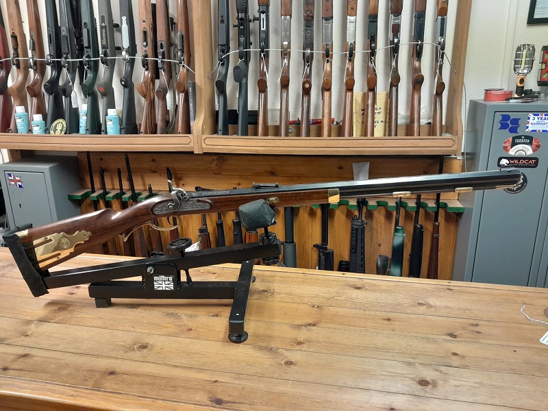 PRE OWNED INVESTARM HAWKEN RIFLE