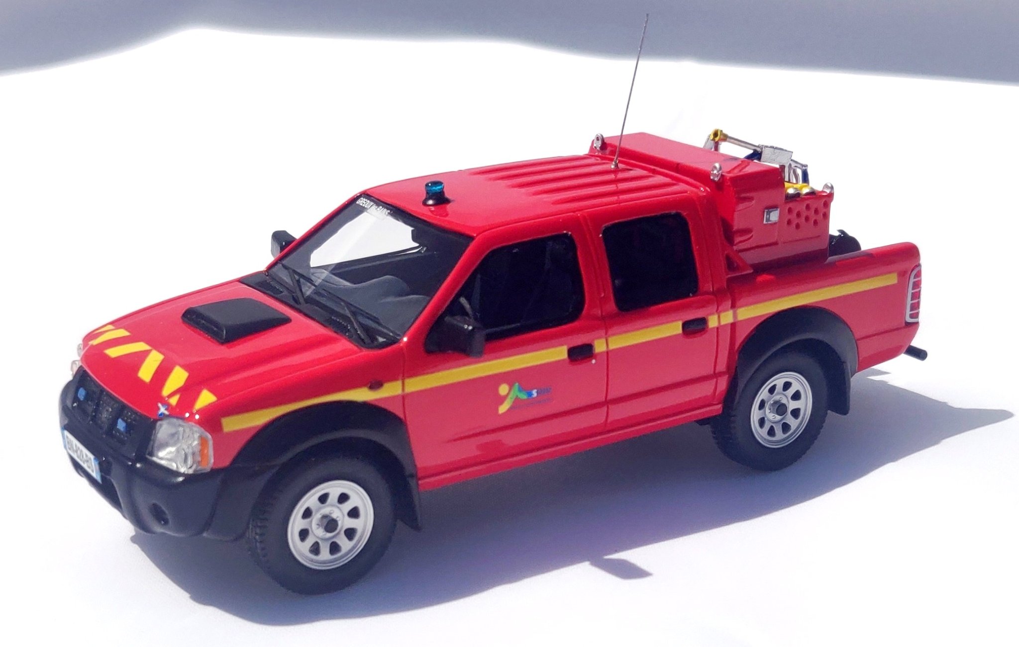 NISSAN NP 300 CCFL TECHNAMM SDIS 04 ALPES DE HAUTE-PROVENCE ALARME 0060 SERIE LIMITADA A 275PCS 