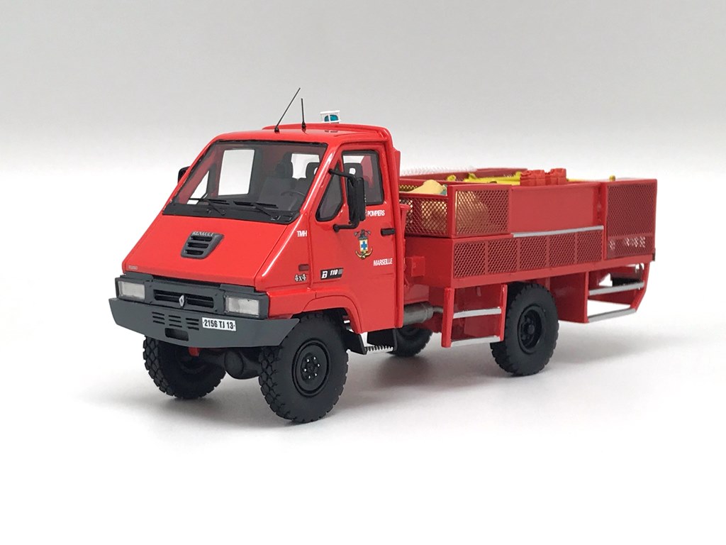Renault B110 4X4 TMH BMPM - Edição limitada a 300 peças 