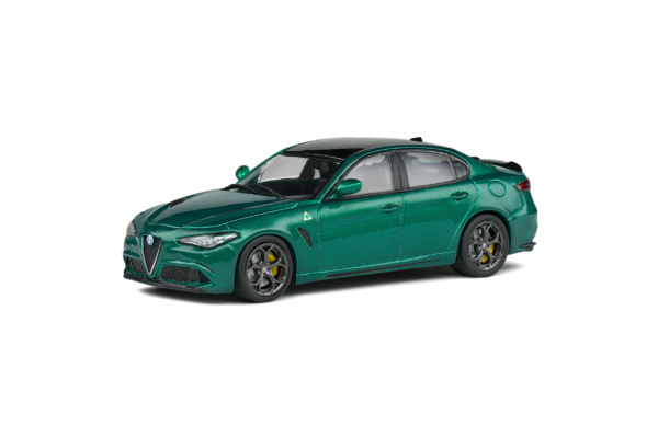 ALFA ROMEO GIULIA QUADRIFOGLIO – VERT MONTRÉAL – 2016 
