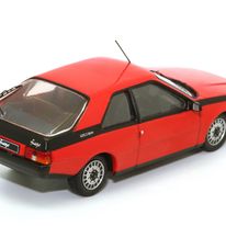 RENAULT FUEGO GTX 1985 RED