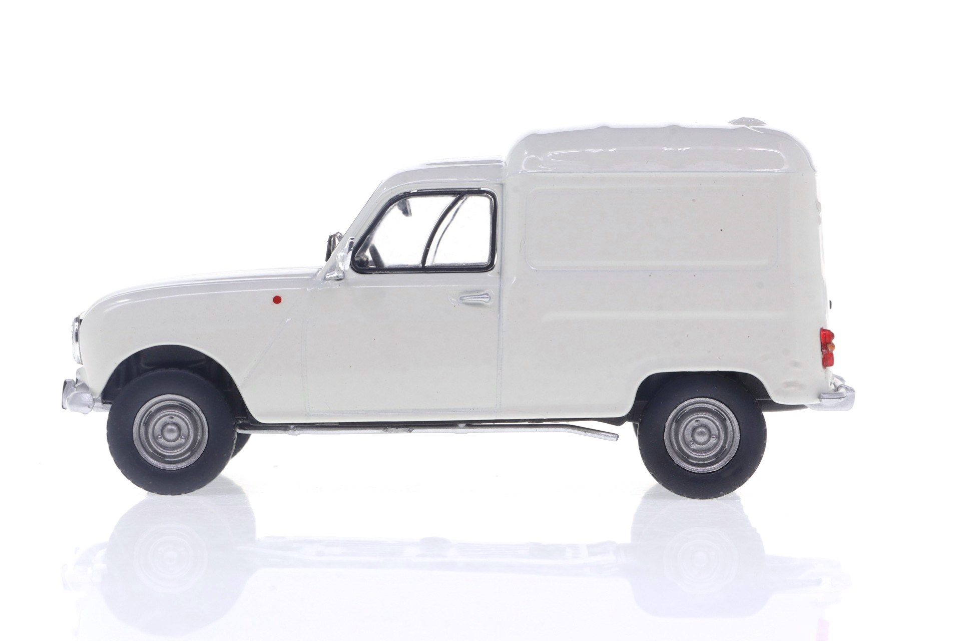 RENAULT 4 F4 VAN BRANCA