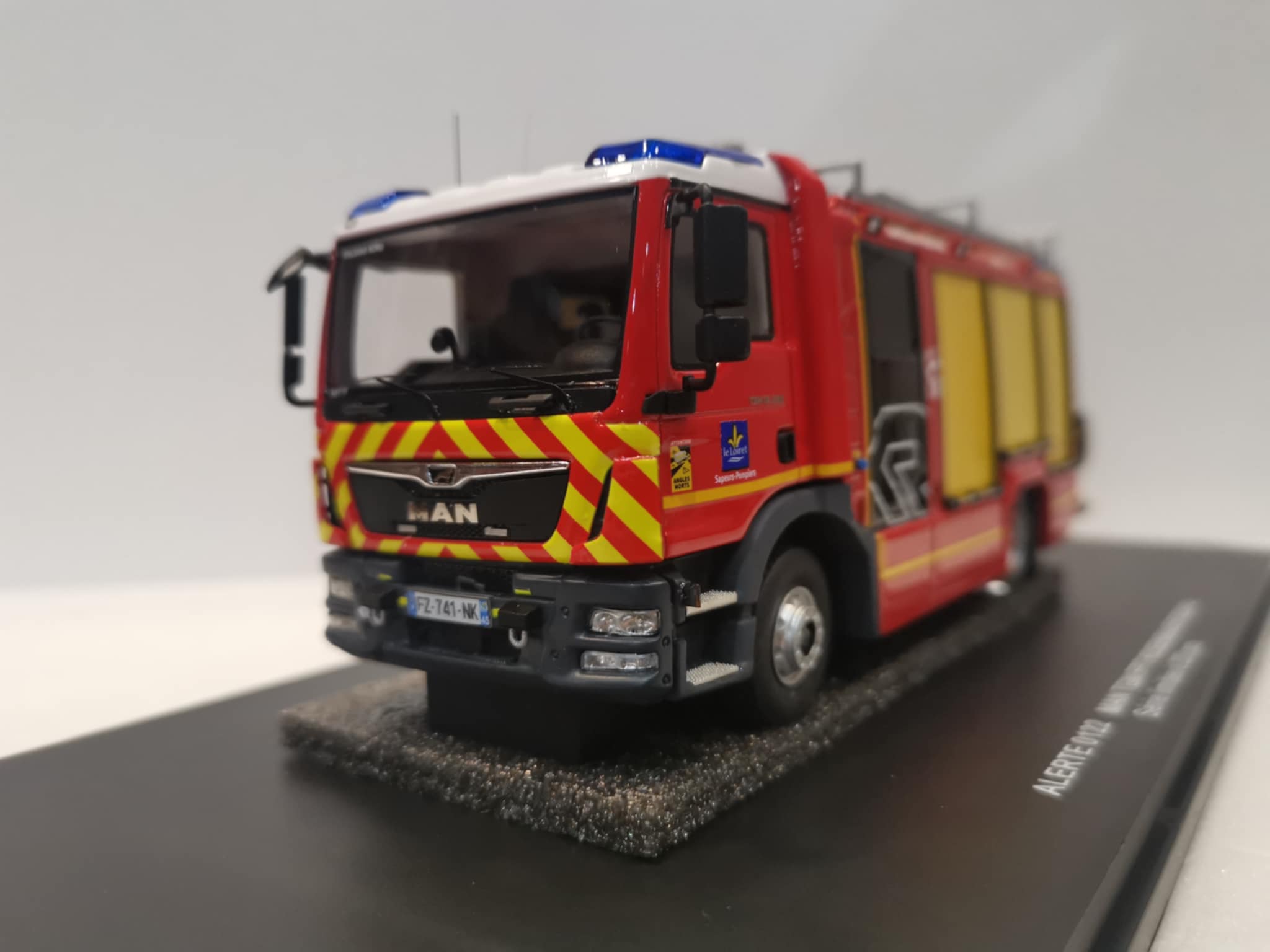 MAN TGM ROSENBAUER SDIS 45 LOIRET EDIÇÃO LIMITADA A 220 PEÇAS