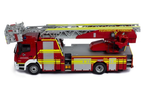 Mercedes Atego DLK 23 12 Metz, volunteers fire brigade GarmischPartenkirchen  