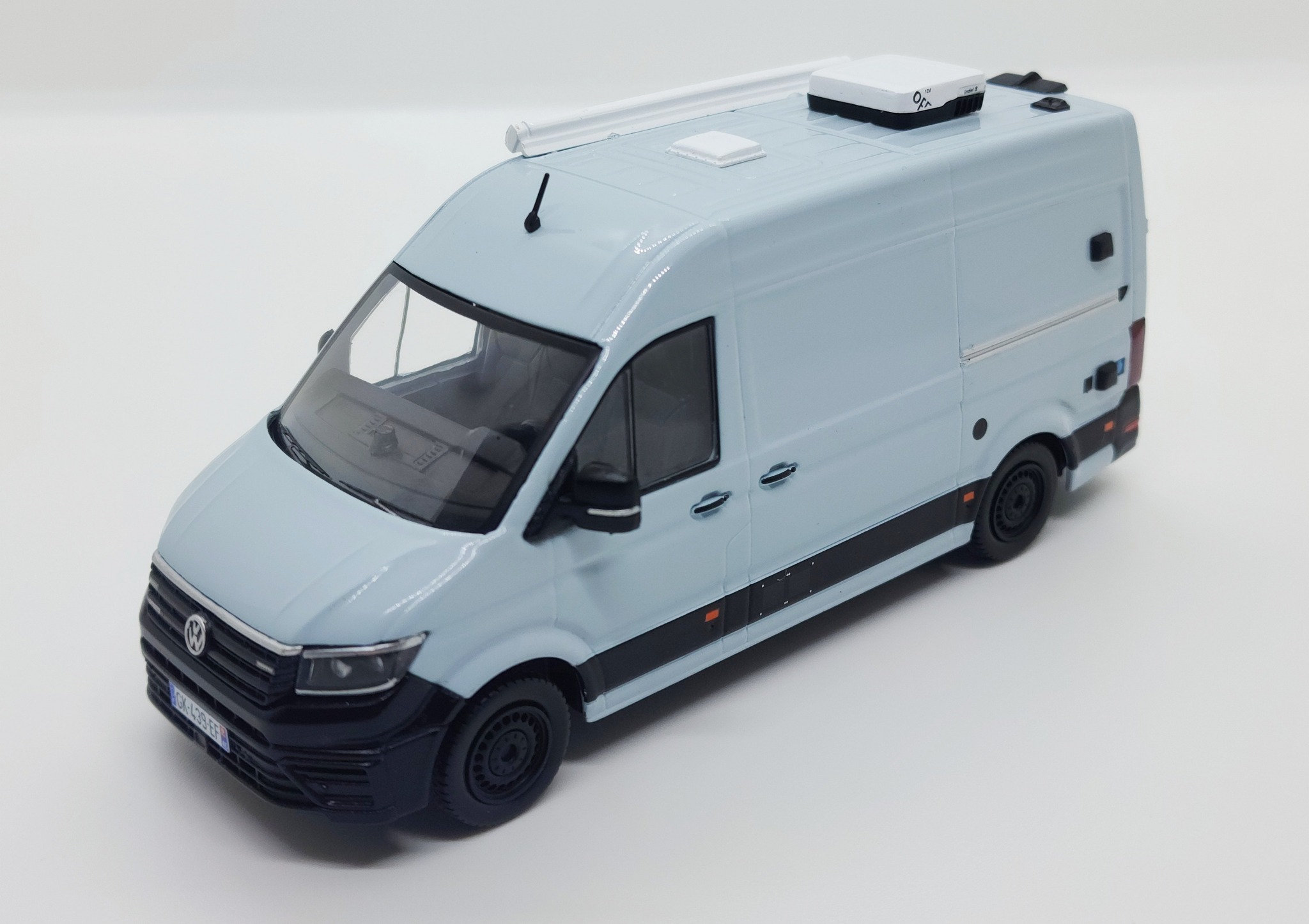 VOLKSWAGEN CRAFTER L2H2 GENDARMERIE NACIONAL GRUPO NACIONAL DE INVESTIGAÇÃO DE CANIS 