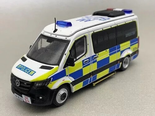 MERCEDES BENS SPRINTER HK POLICE CAR AM8276 