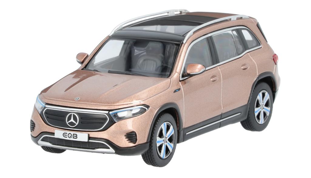 MERCEDES -BENZ EQB X243 2021 ROSA OURO