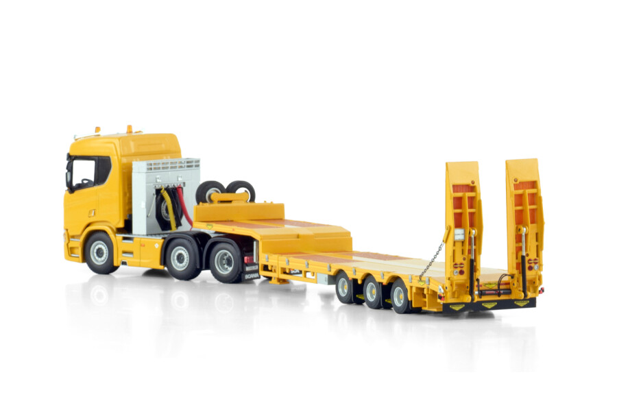 SCANIA R NORMAL CR20N 6X2 TWIN STEER SEMI LOW LOADER COM RAMPAS - 3 EIXOS 