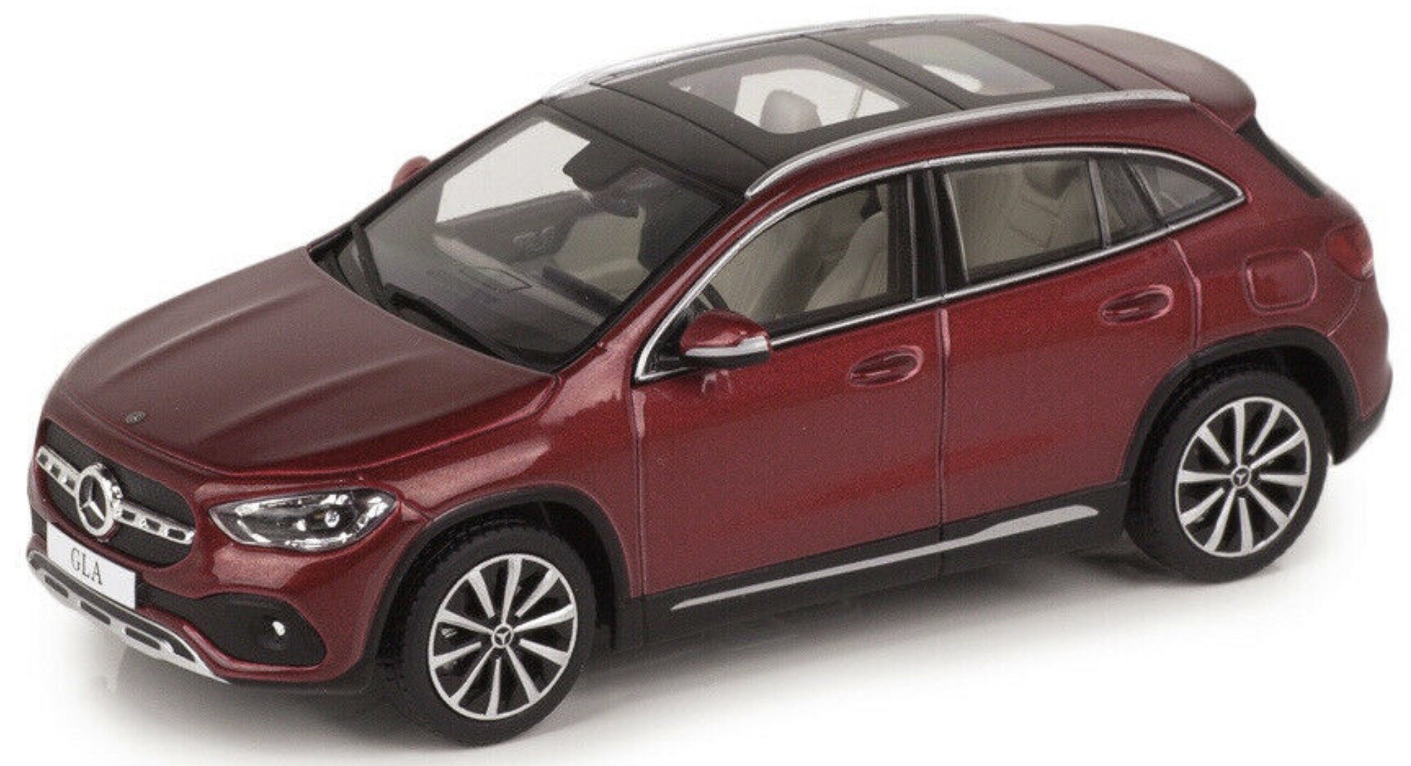 Mercedes Benz GLA H247