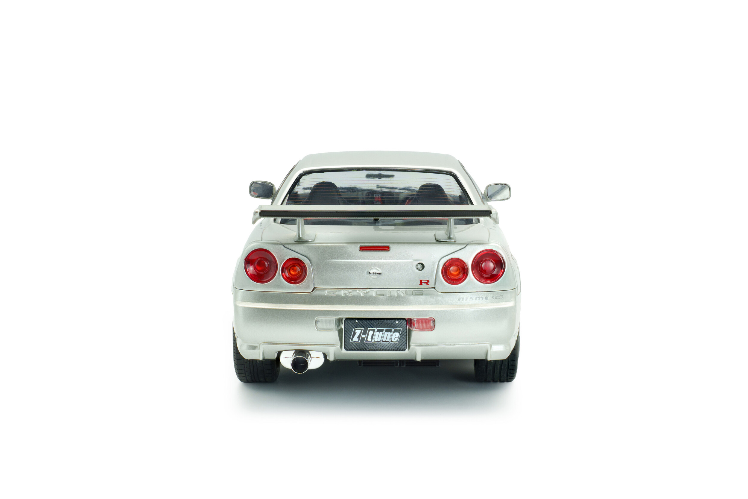 Nissan Skyline GT-R (BNR34) com peças NISMO – 1999 