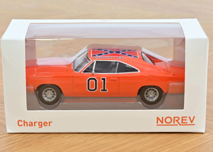 DODGE CHARGER GENERAL LEE LOOK A LIKE 1969 
