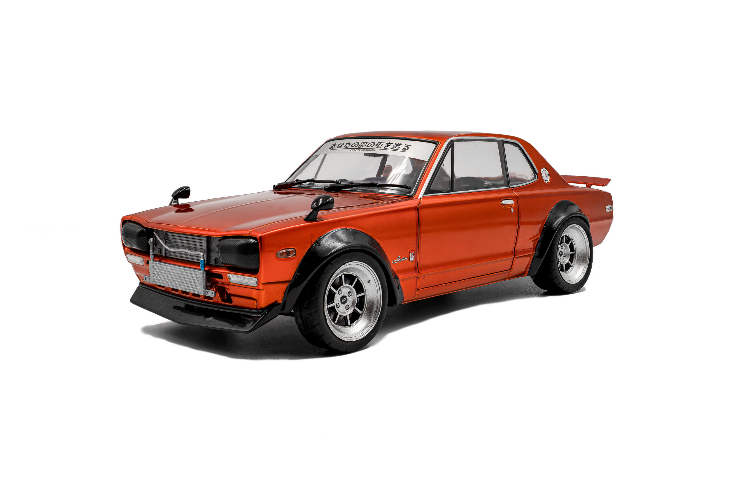 Nissan Skyline (C10) Hakosuka SOLIDO WORKS – laranja metálico – 1970 