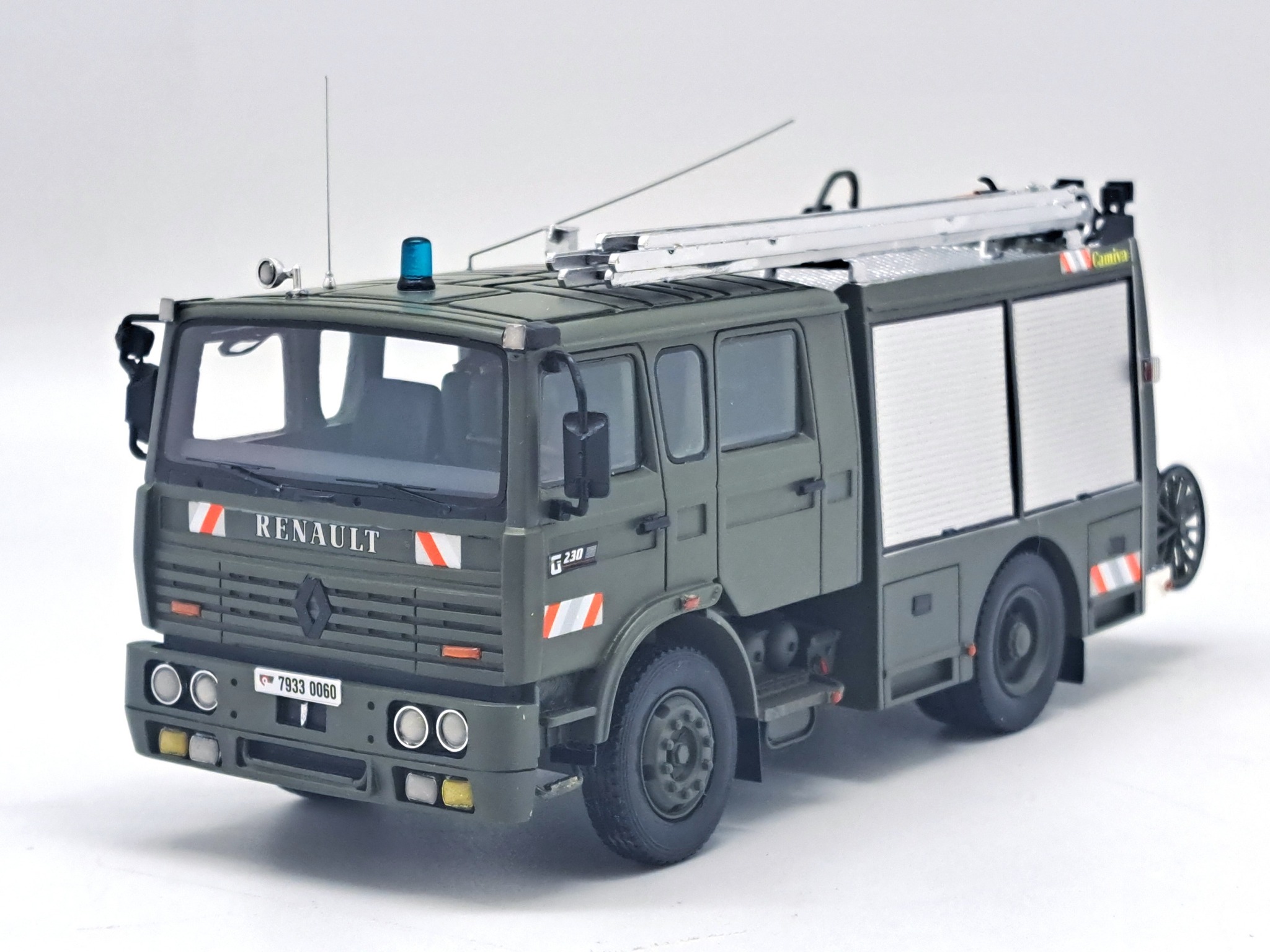 Renault G230 Fase 2 FPT Camiva Khaki AIR Force Edição limitada a 200 peças ALERTE 0172