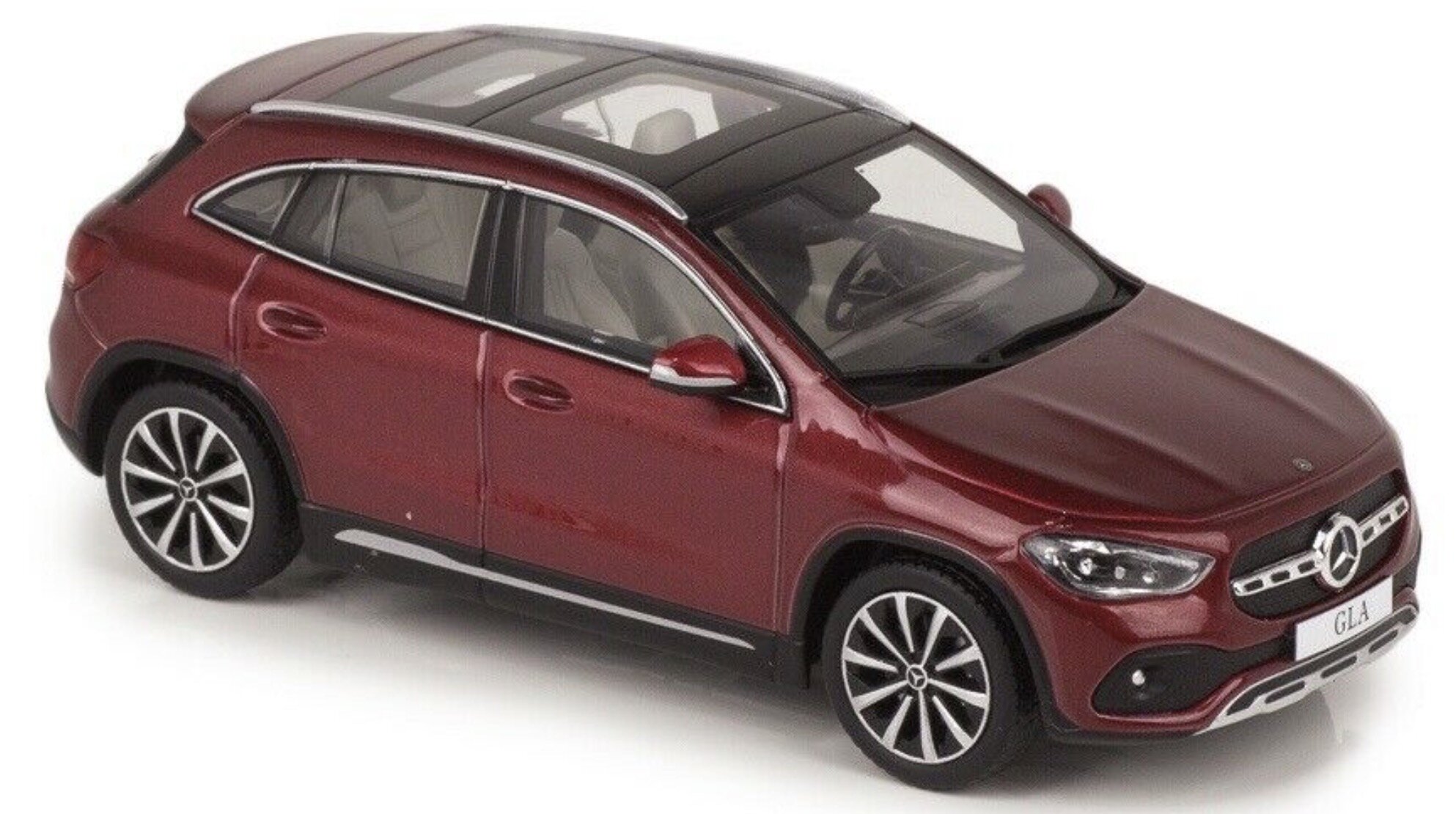 Mercedes Benz GLA H247 