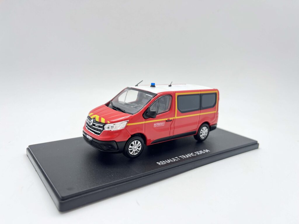 RENAULT TRAFIC SDIS 04