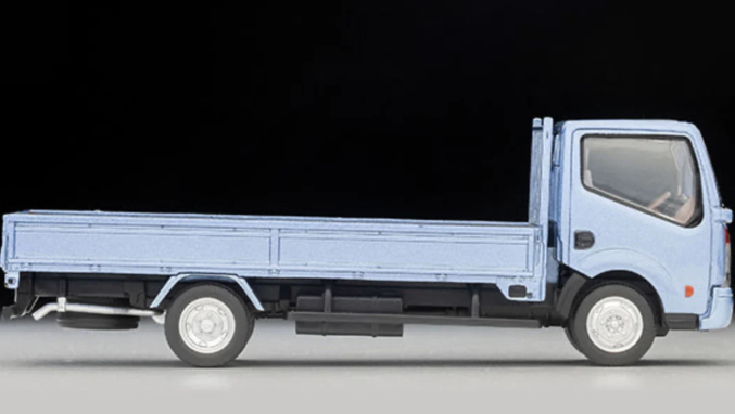 NISSAN ATLAS F24 COM CAIXA ABERTA  