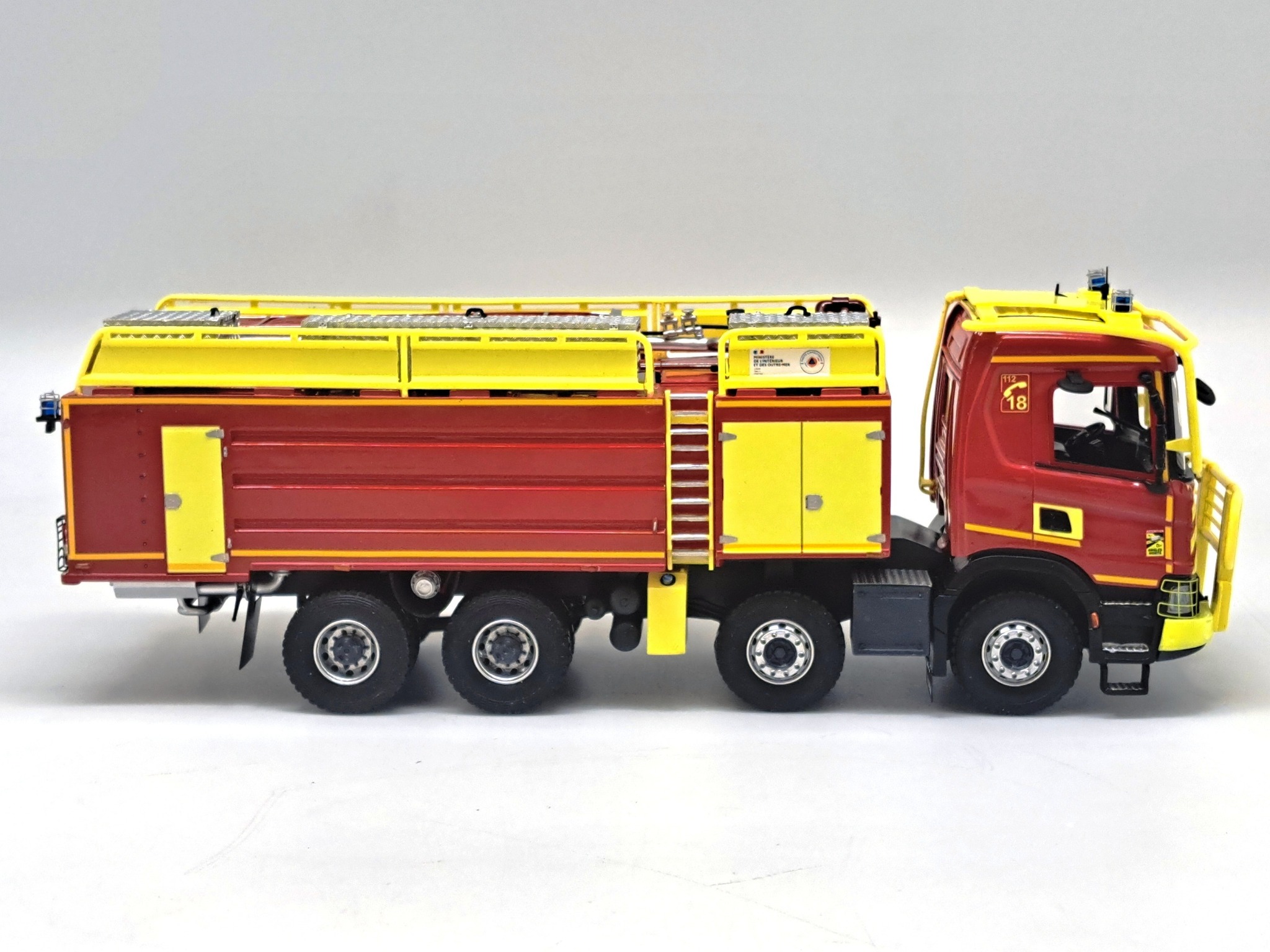 Scania P450 CCFS 32T Gallin "Pacto de Capacidade" com Placa de Decalque - Edição limitada a 300 peças