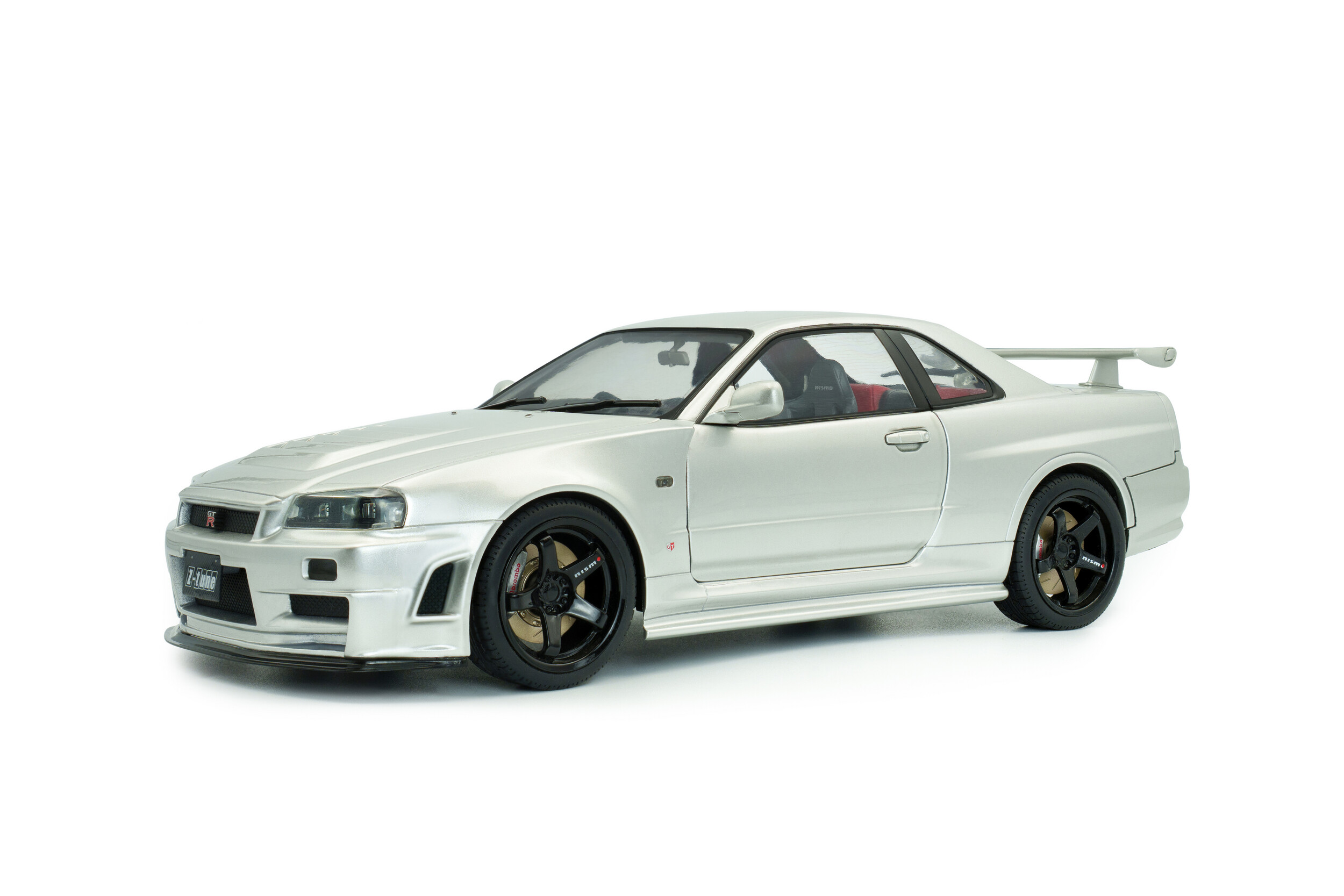 Nissan Skyline GT-R (BNR34) com peças NISMO – 1999 