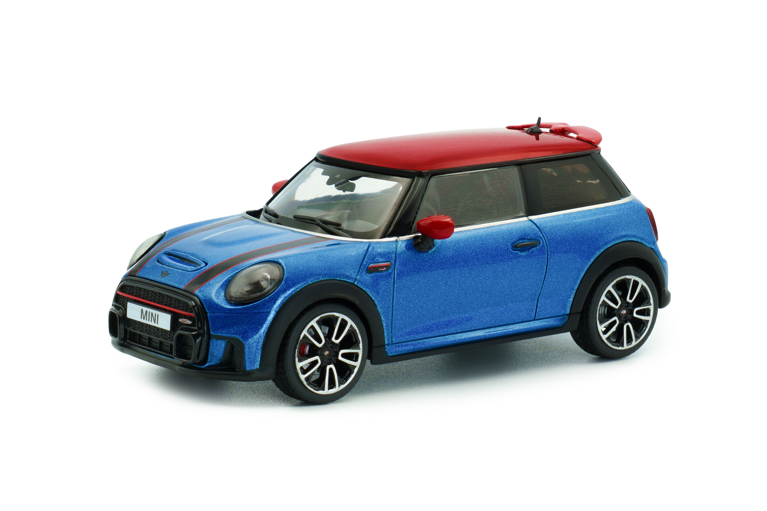 Mini Cooper John Cooper Works – Azul Metálico – 2023 