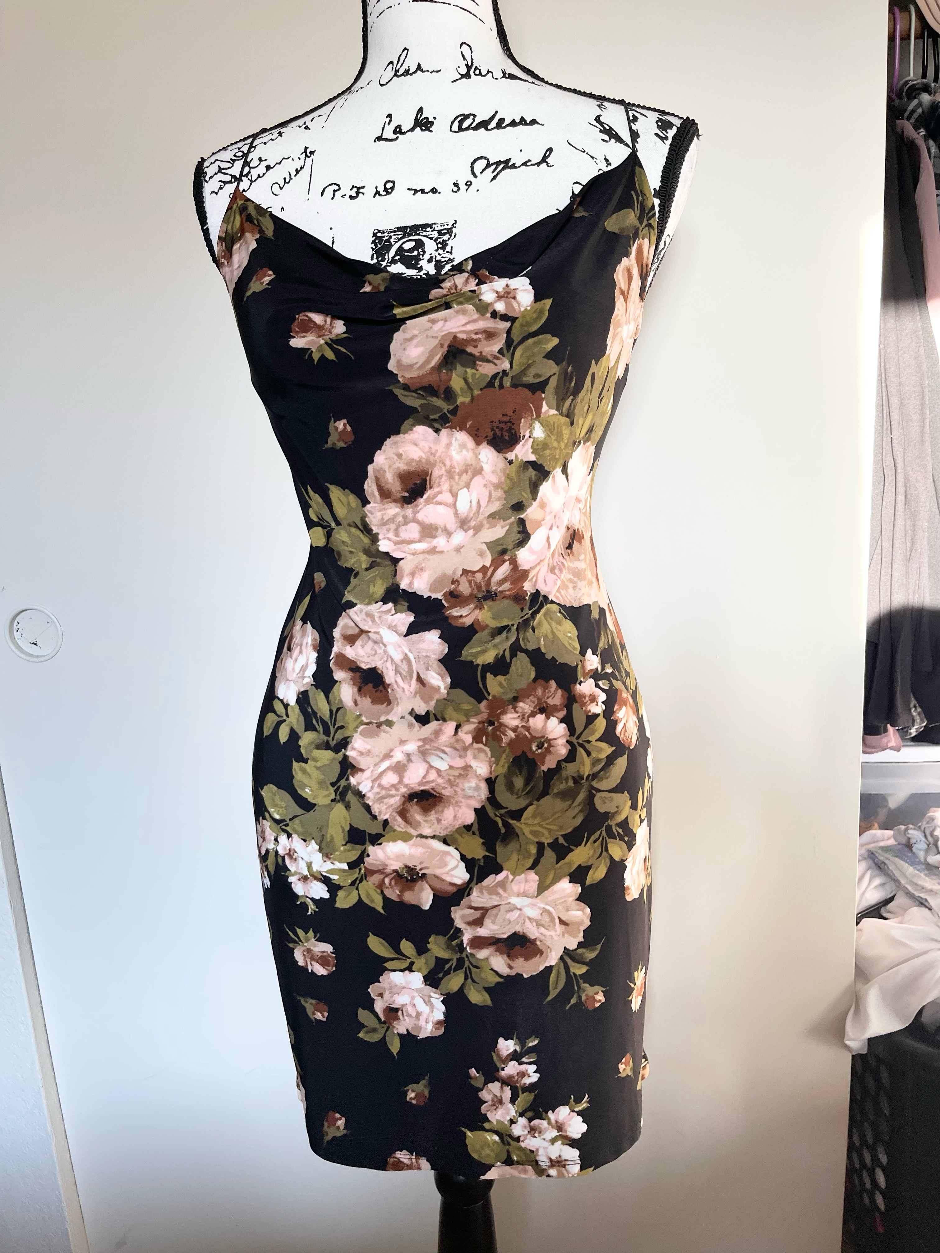 Floral Print dress (M)
