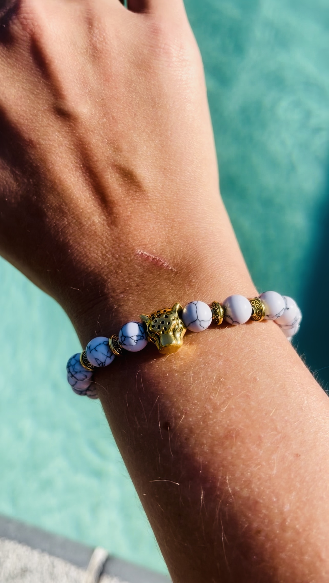 Lesino gold bracelet