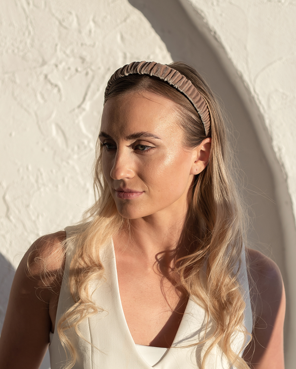 Rauktas aksominis lankelis, Cream