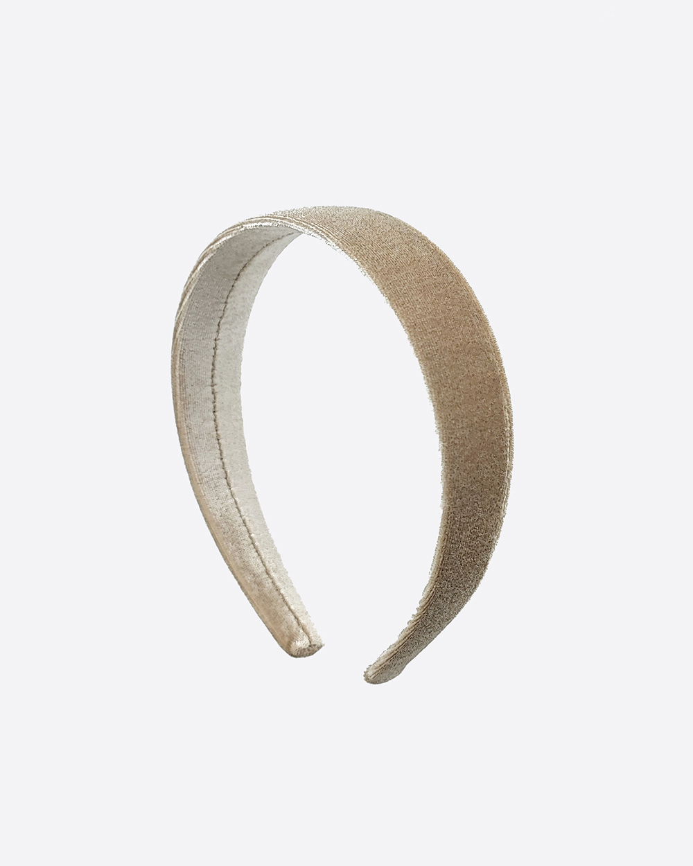 Aksominis lankelis, Cream