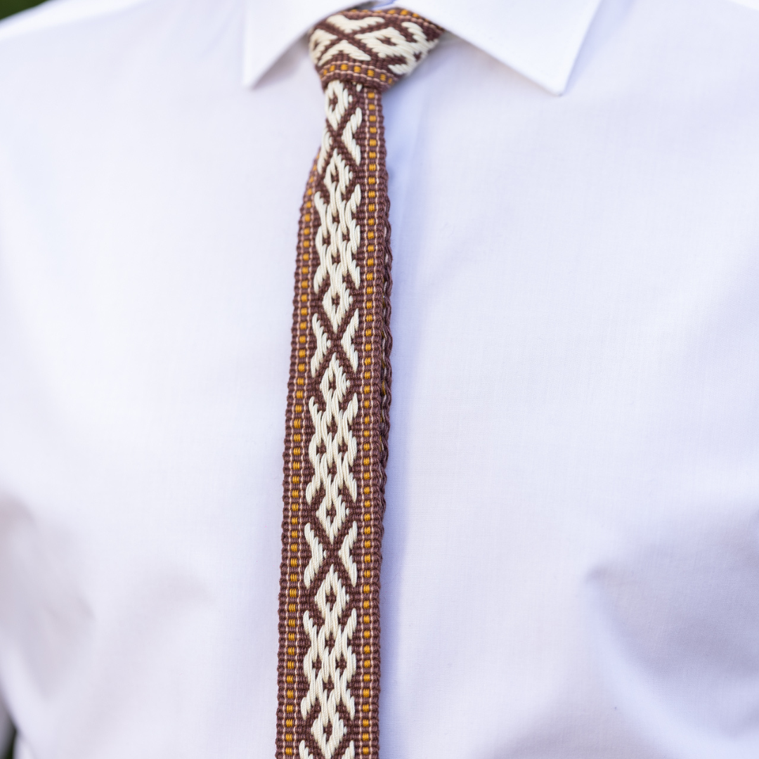 Vyriškas kaklaraištis rudas