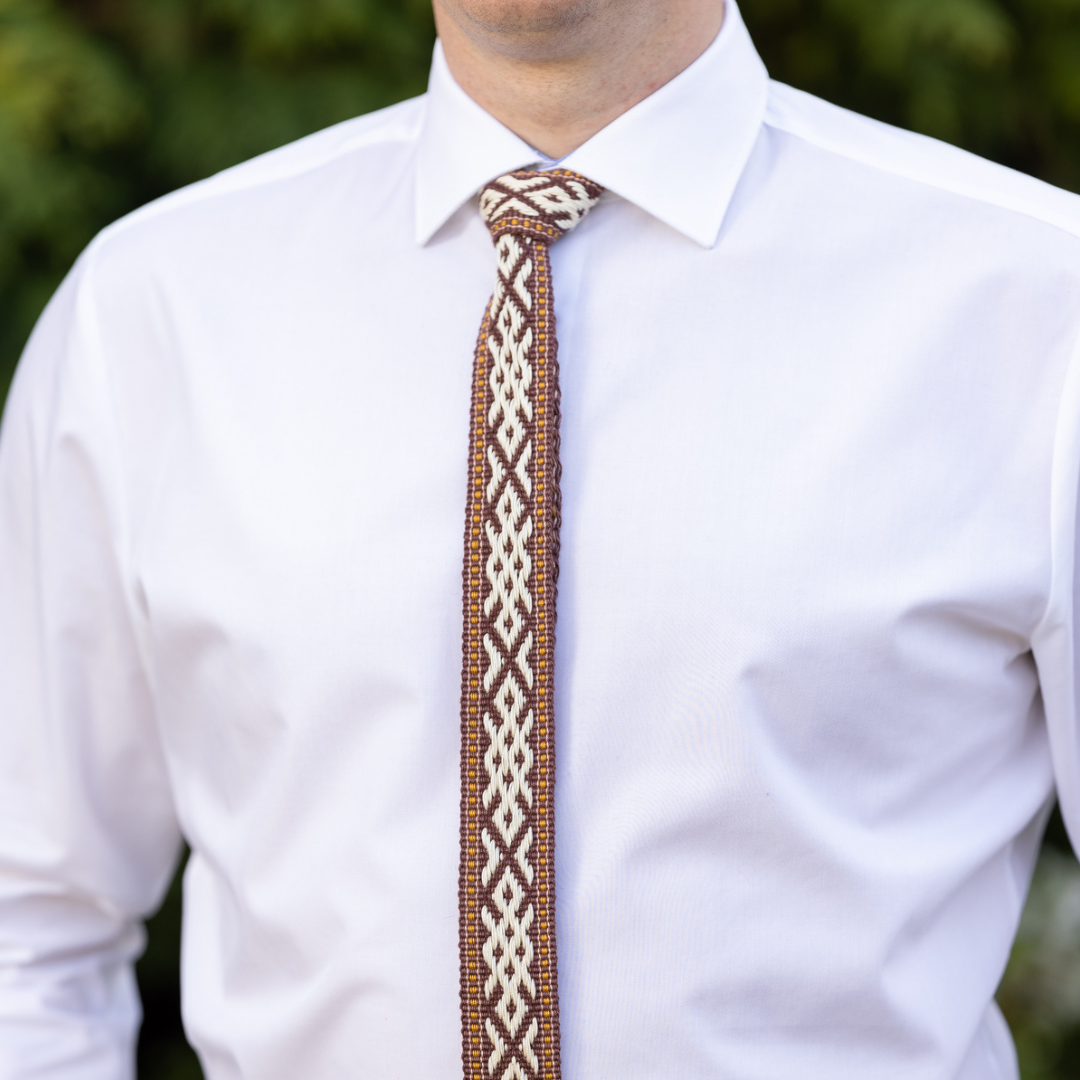 Vyriškas kaklaraištis rudas