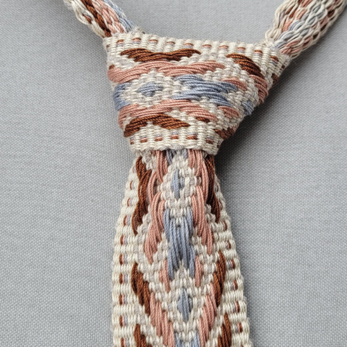 Kaklaraištis Saulutė