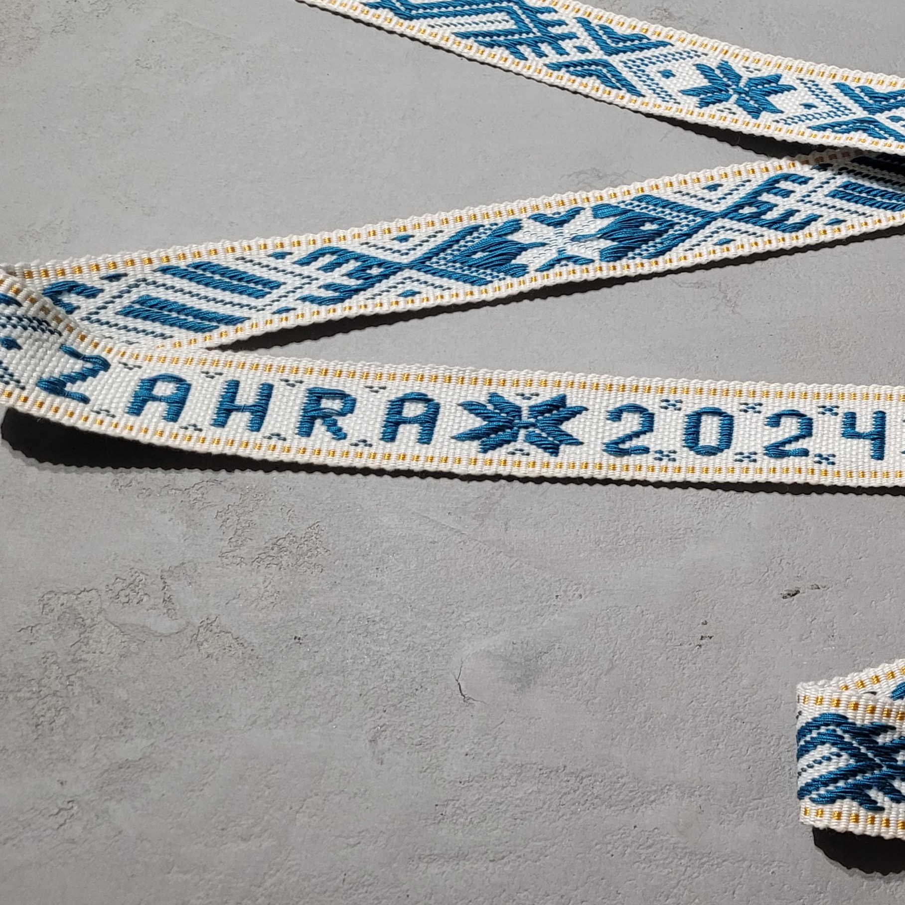 Vardinė vestuvinė juosta