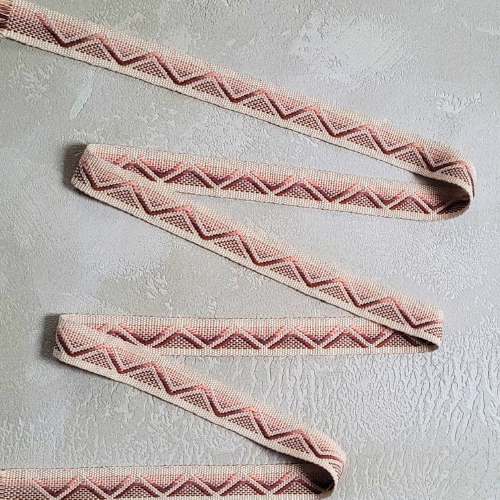 Tautinė juosta Rusva