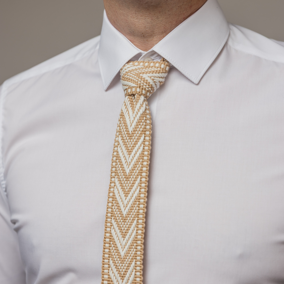 Kaklaraištis Varnelė