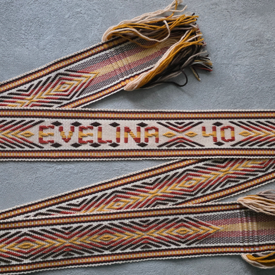 Austa juosta Aukso metai