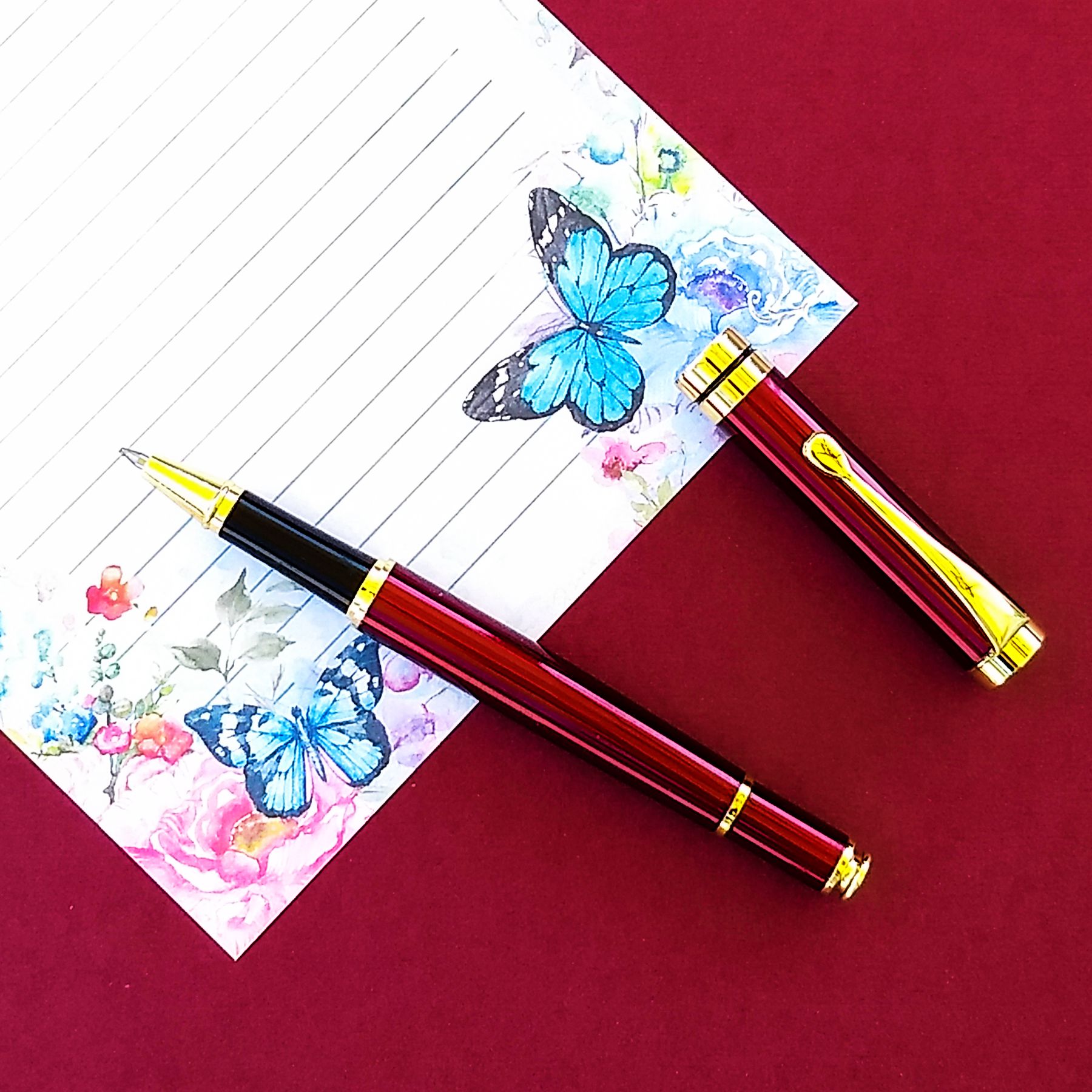 Mirrored Scarlet Pen