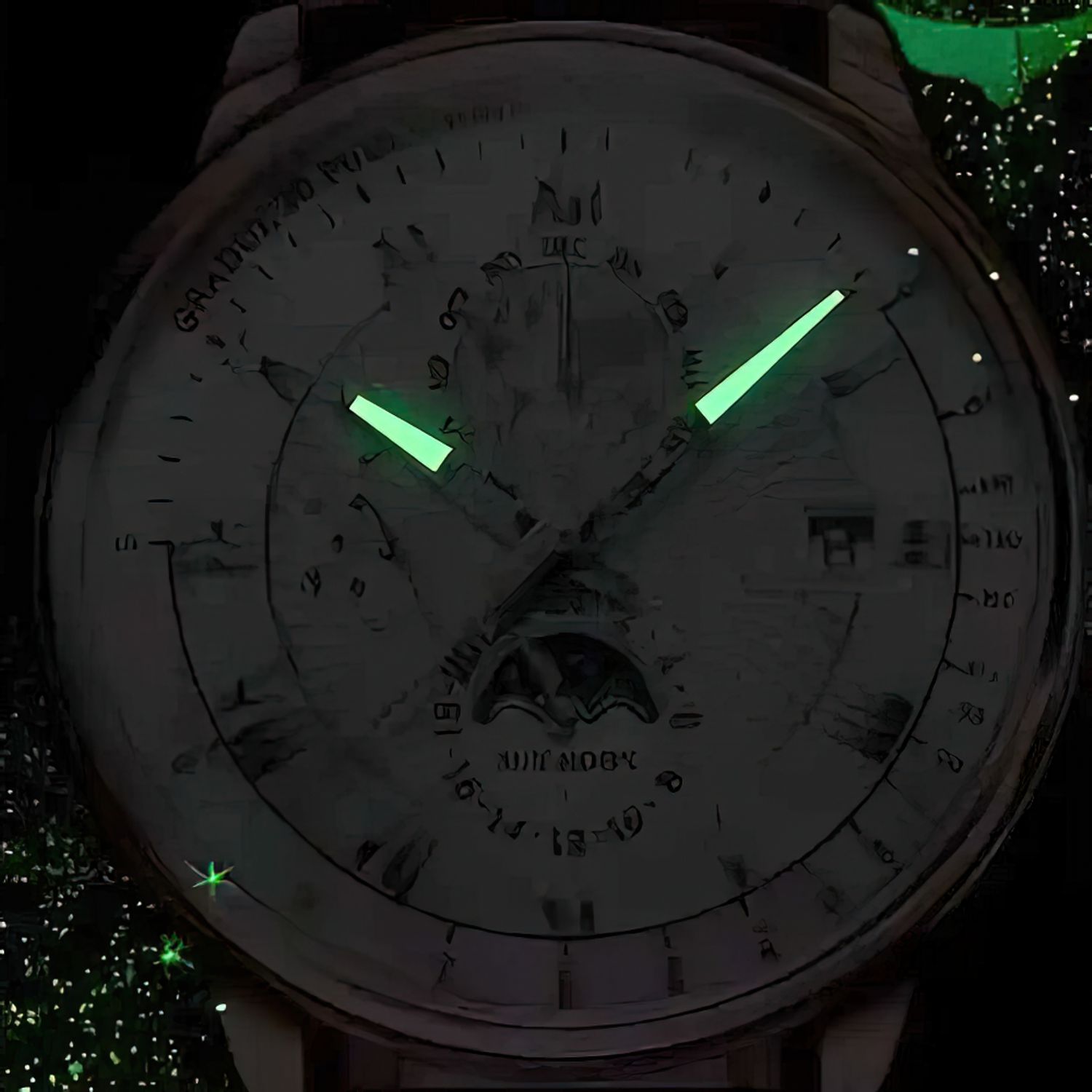 8 Elite Silver & Black  Fashion Watch With Black Leather Band