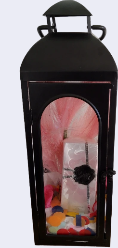 Decorative Black Lantern and Flowerbomb Parfum Gift Set