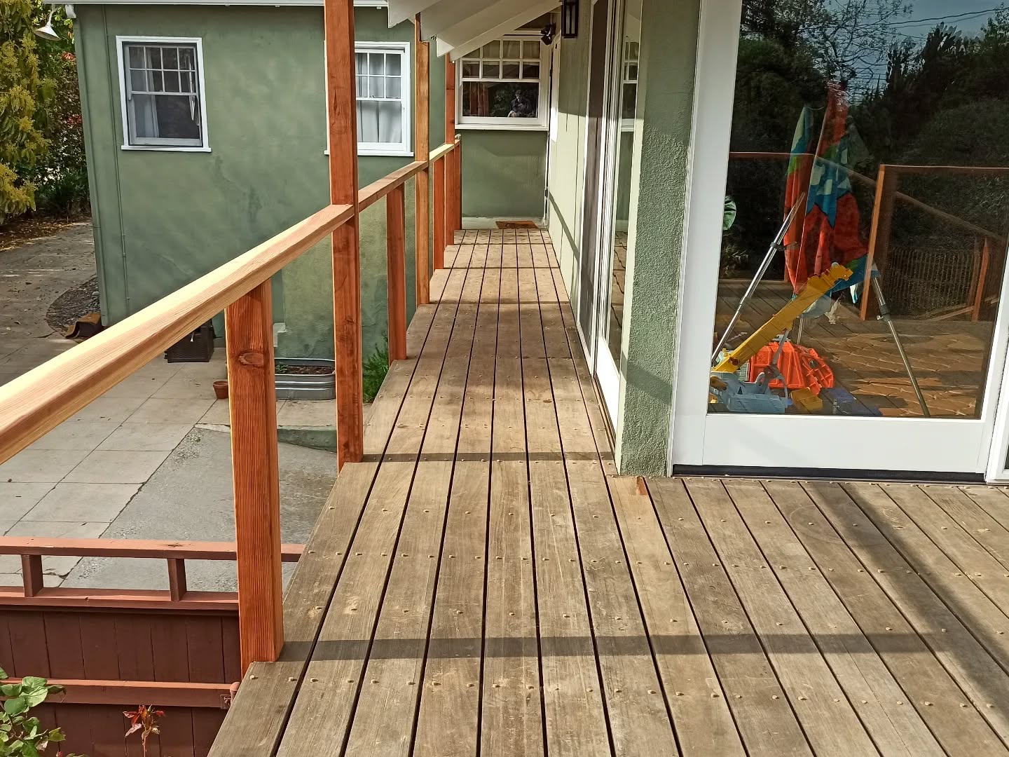 Decks & Pergolas