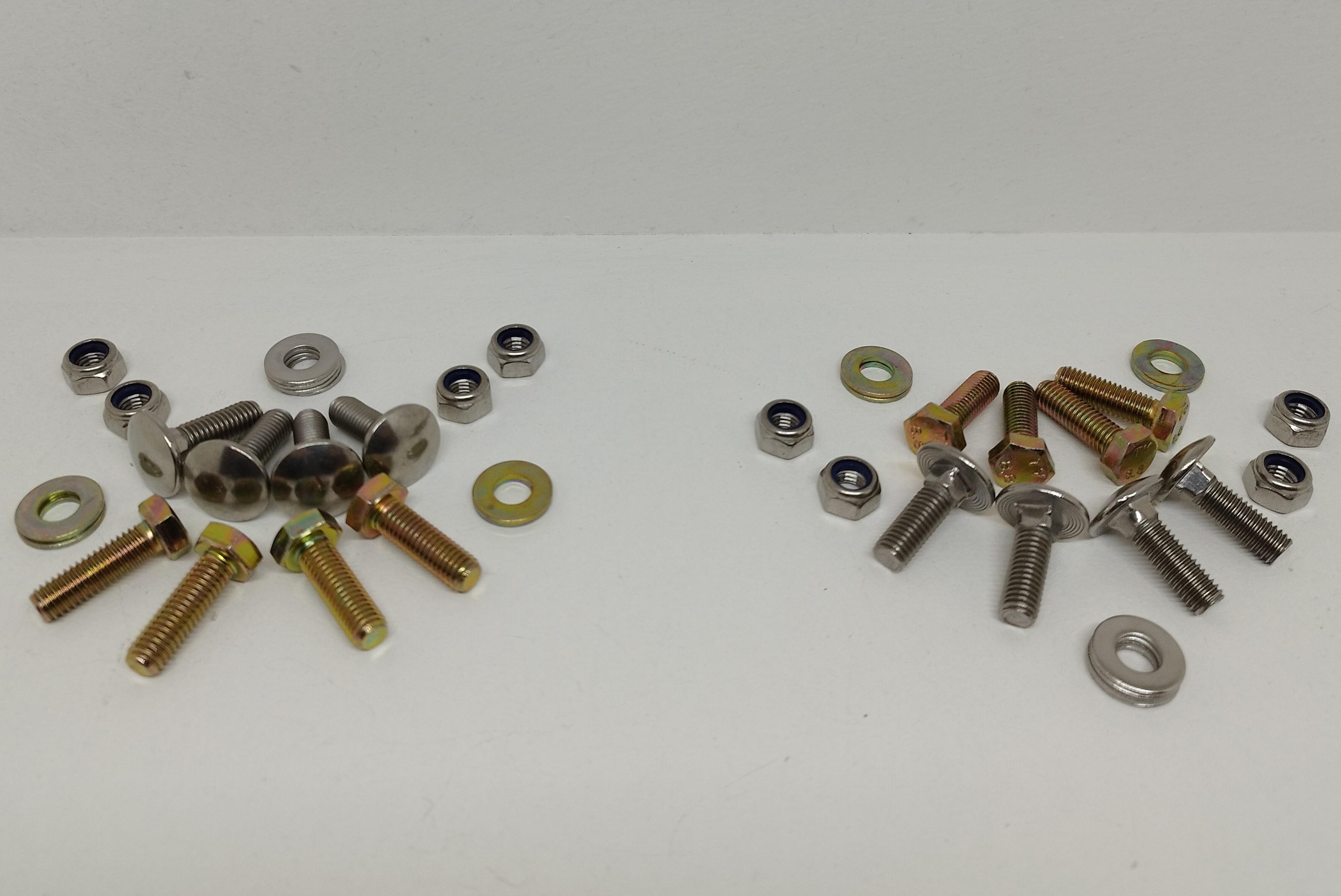 Kit de montage 2 pares chocs VW cox coccinelle (petit modèle)