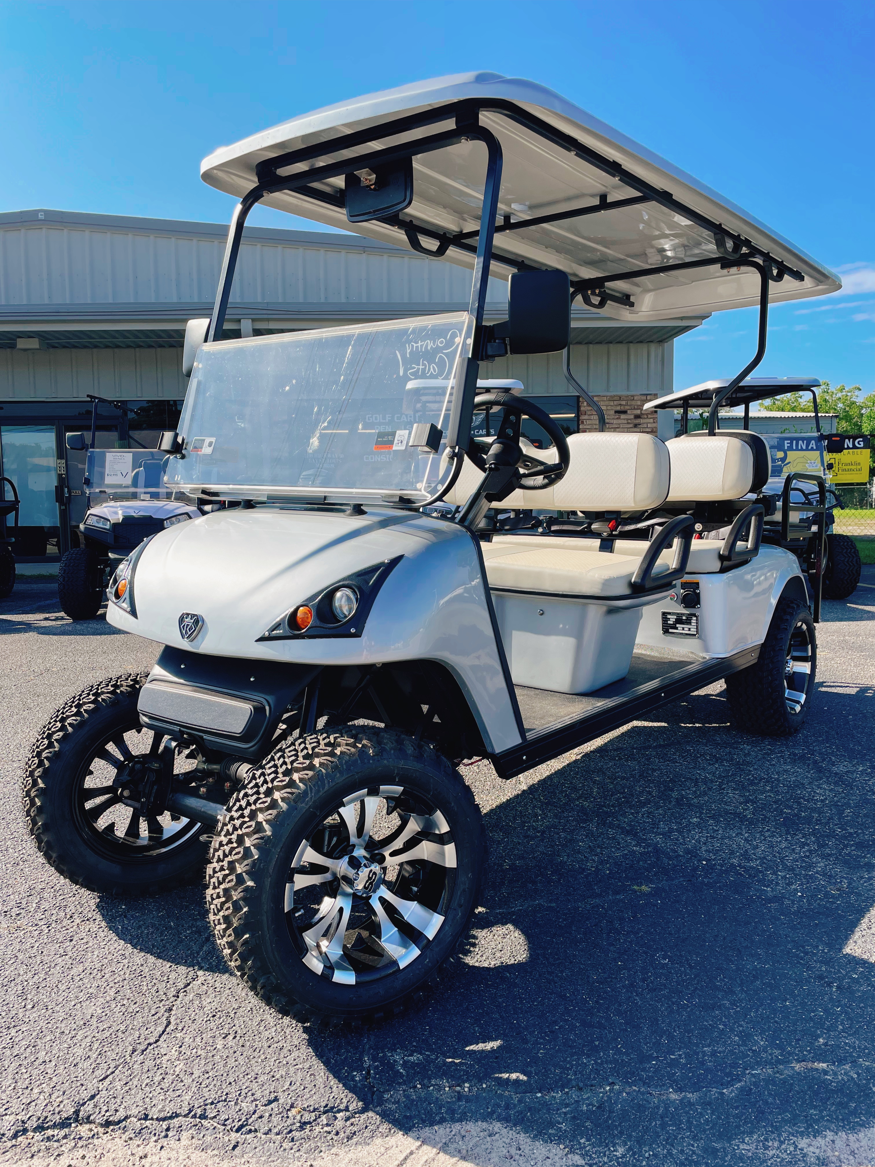 Royal EV Monarch 6 Seater Lithium Lifted
