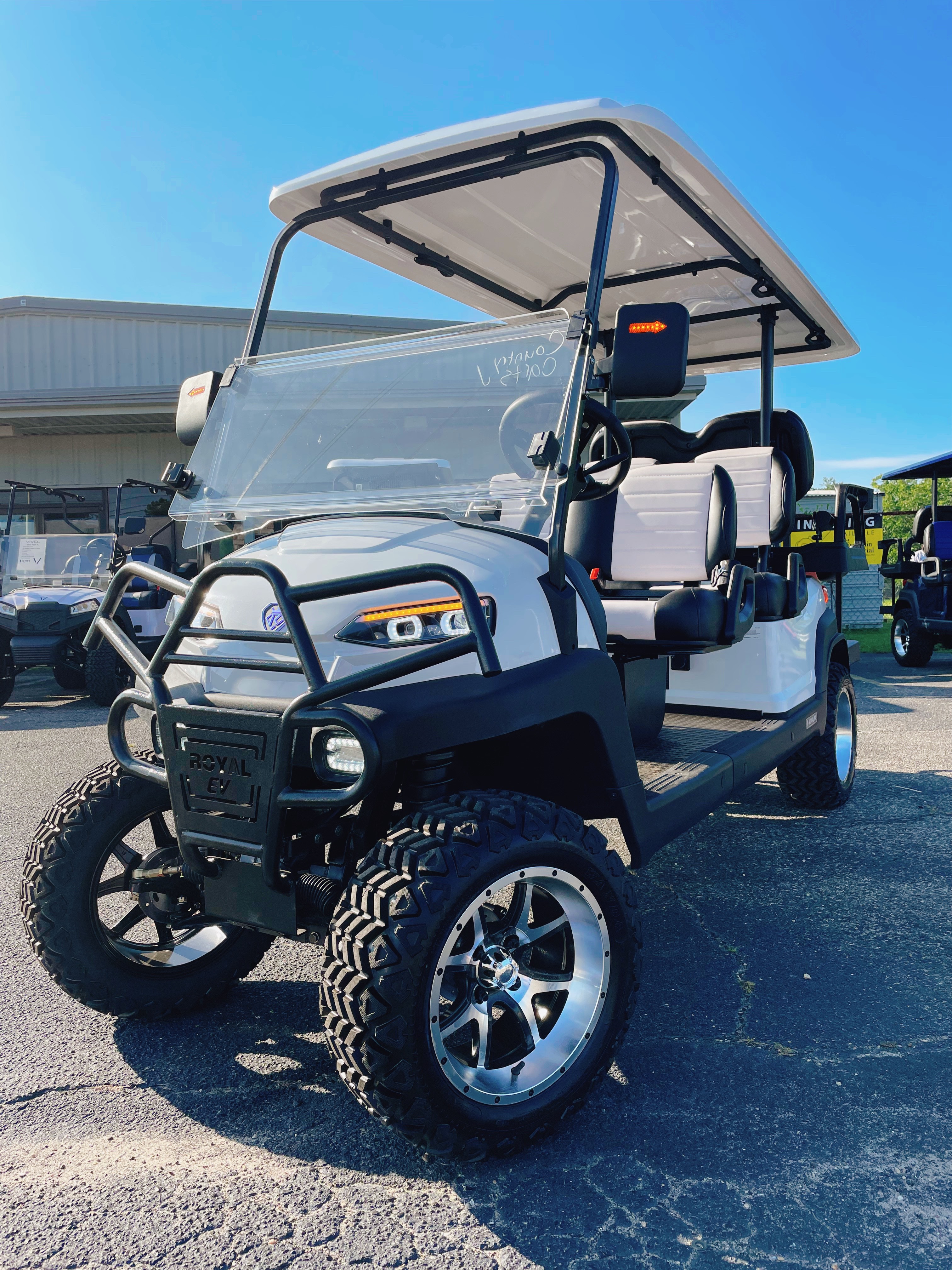 2023 Royal EV Crown 6L 72V Lithium