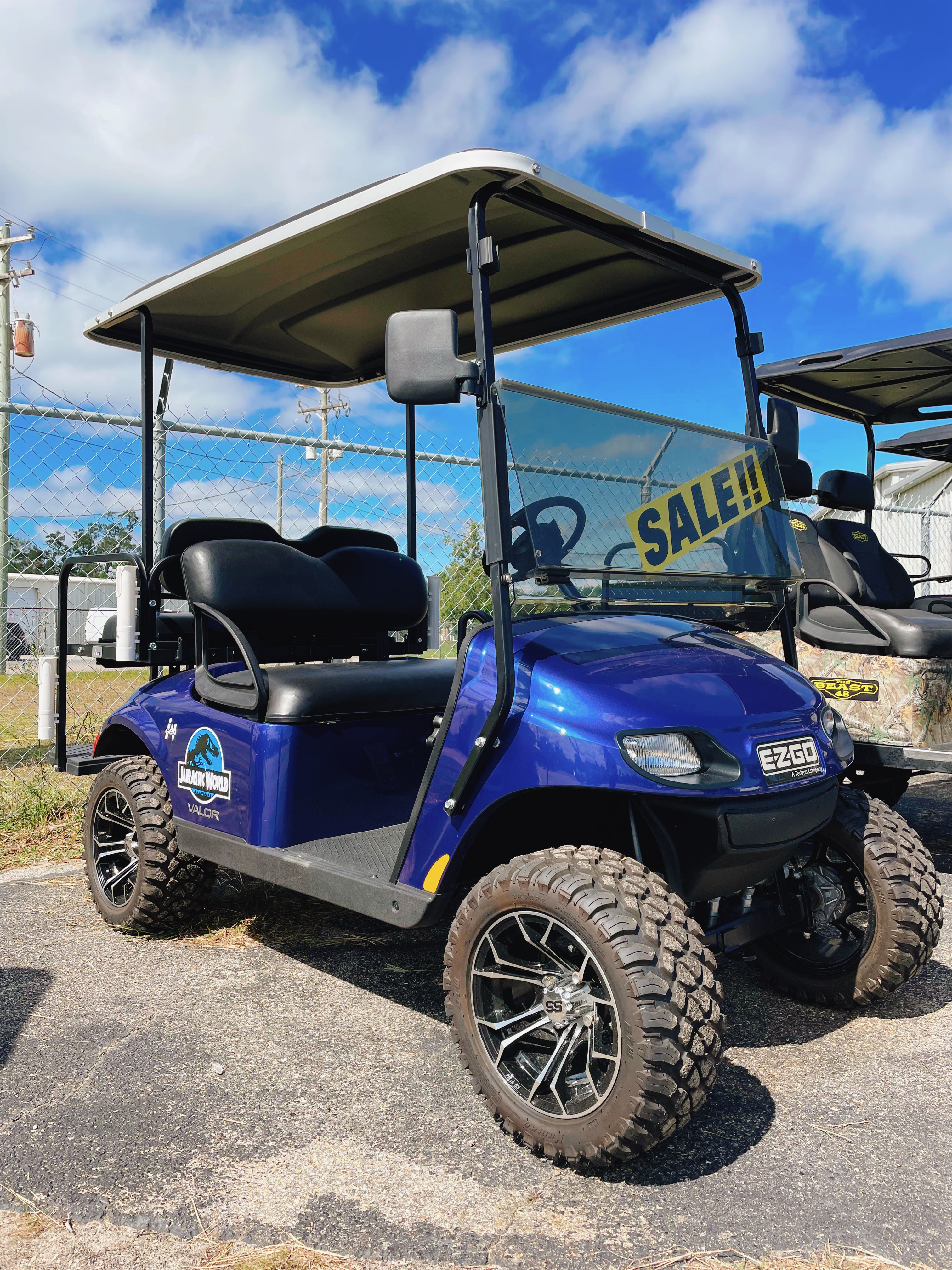 2021 GAS EZ GO Valor 4 Seater Fisherman Edition 