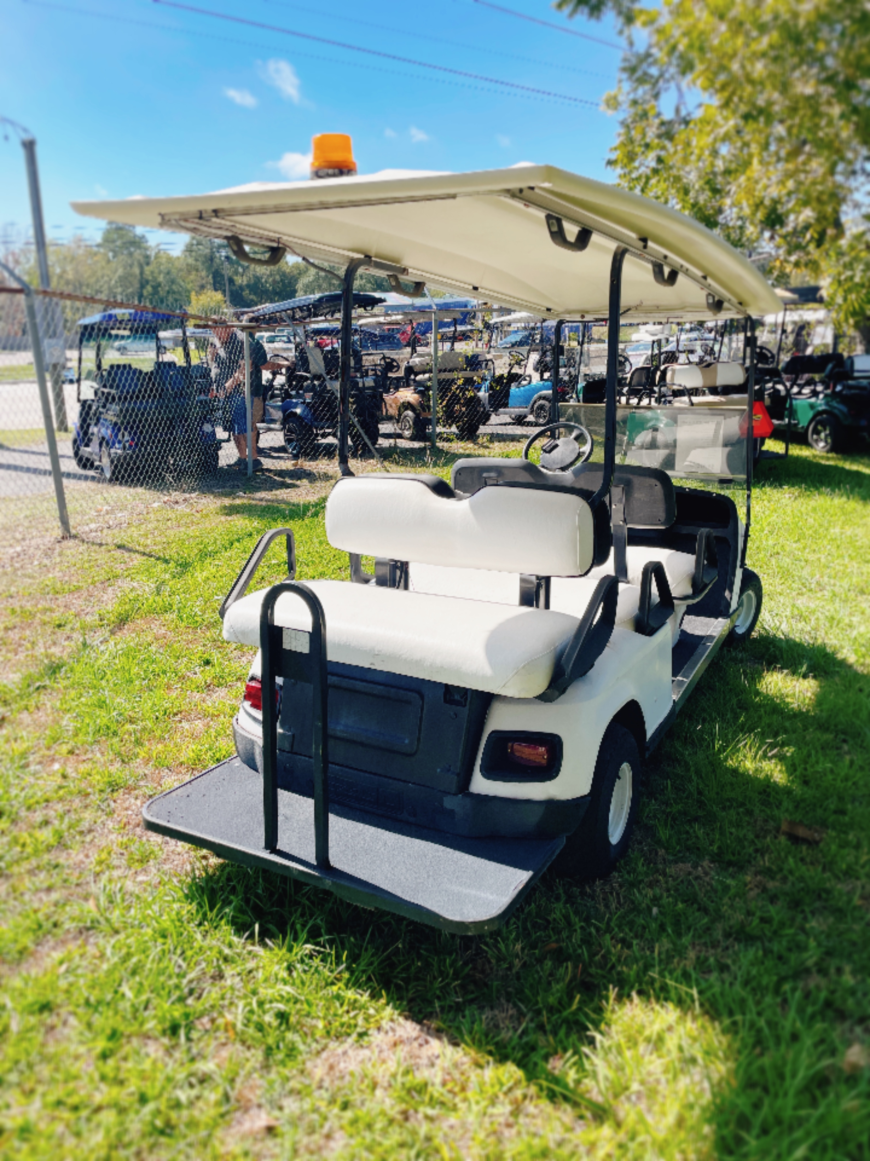2005 EZ GO 6 Seater 