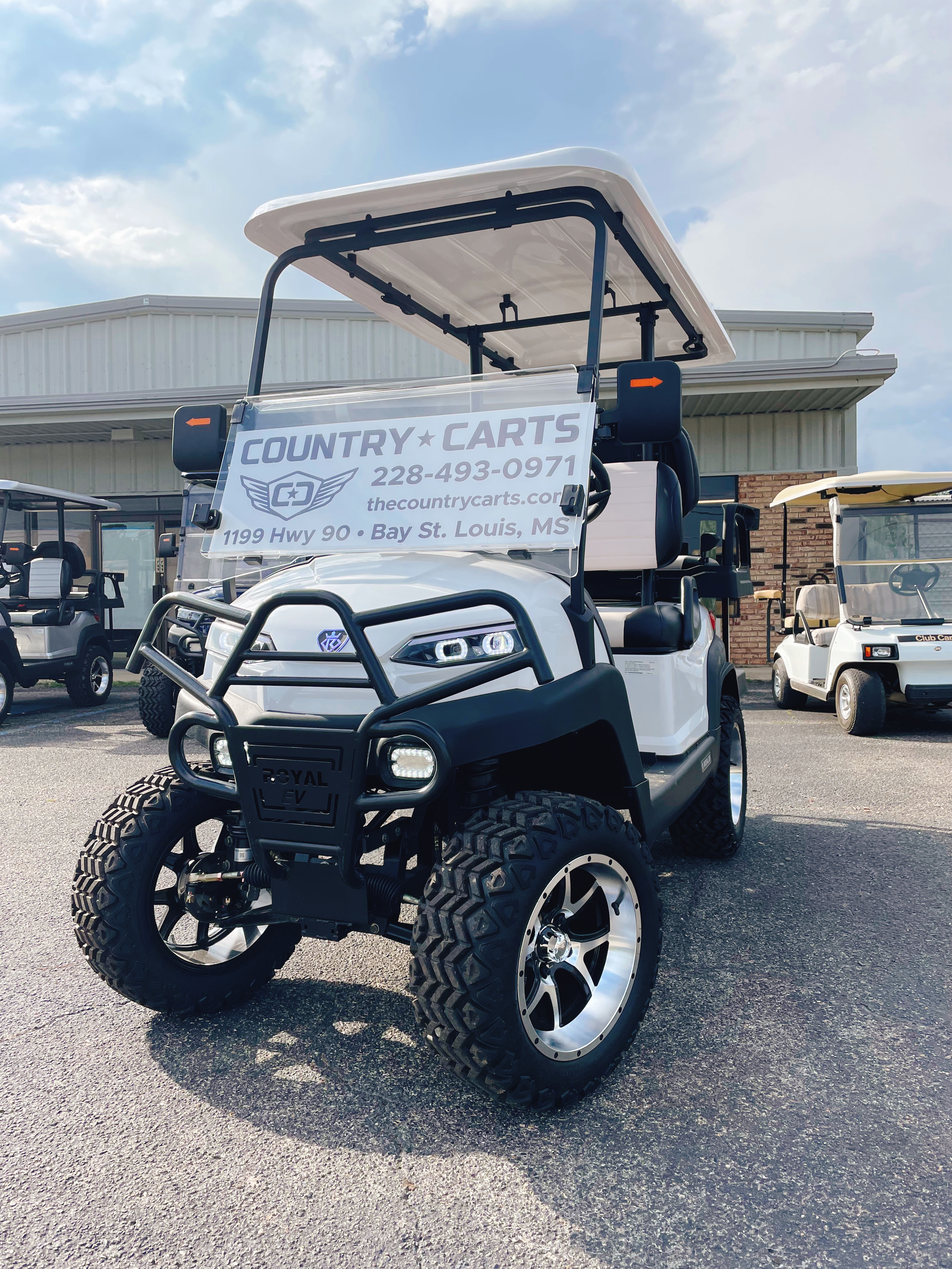 2023 Royal EV Crown 4L-L 72V