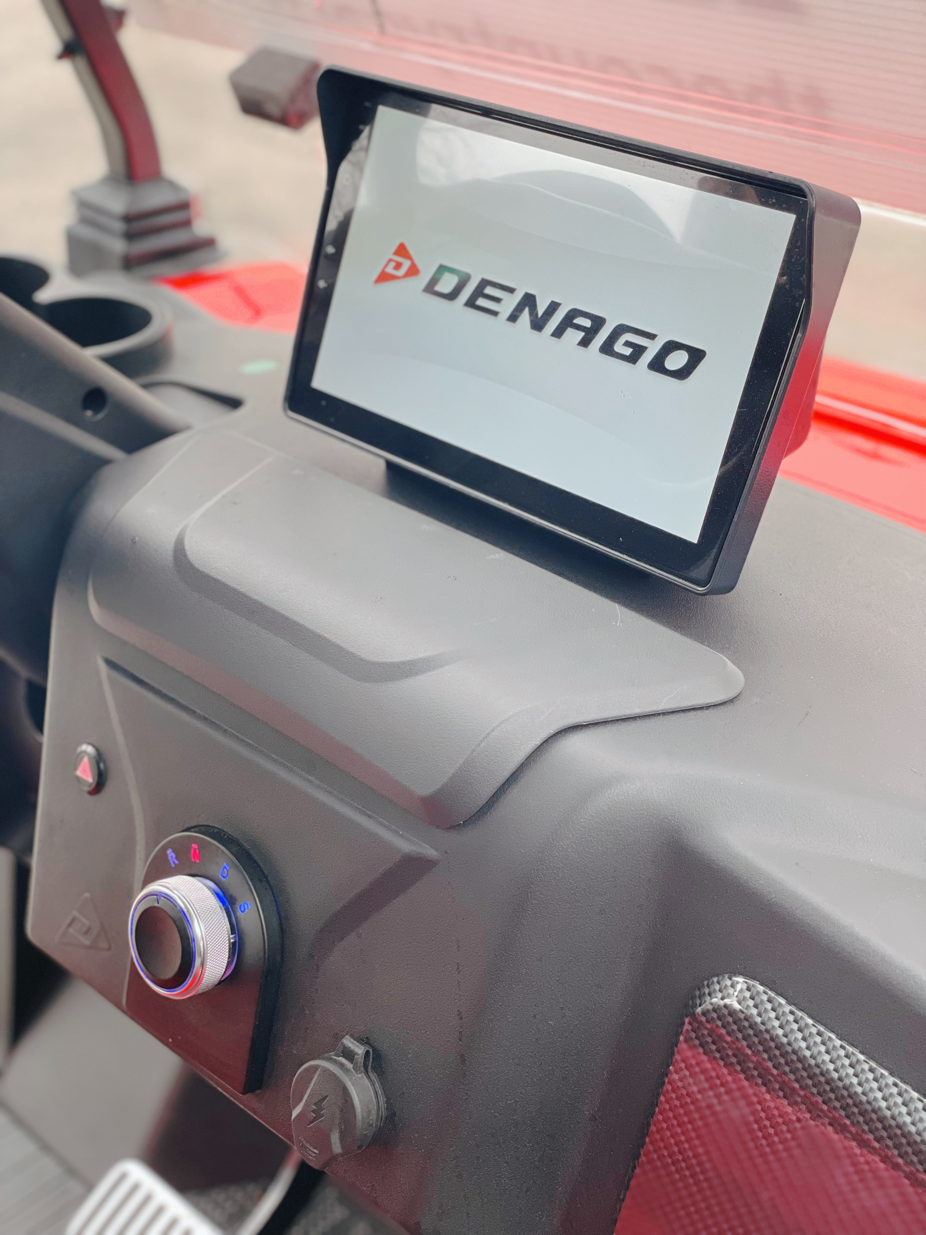 2025 Denago EV Rover 4