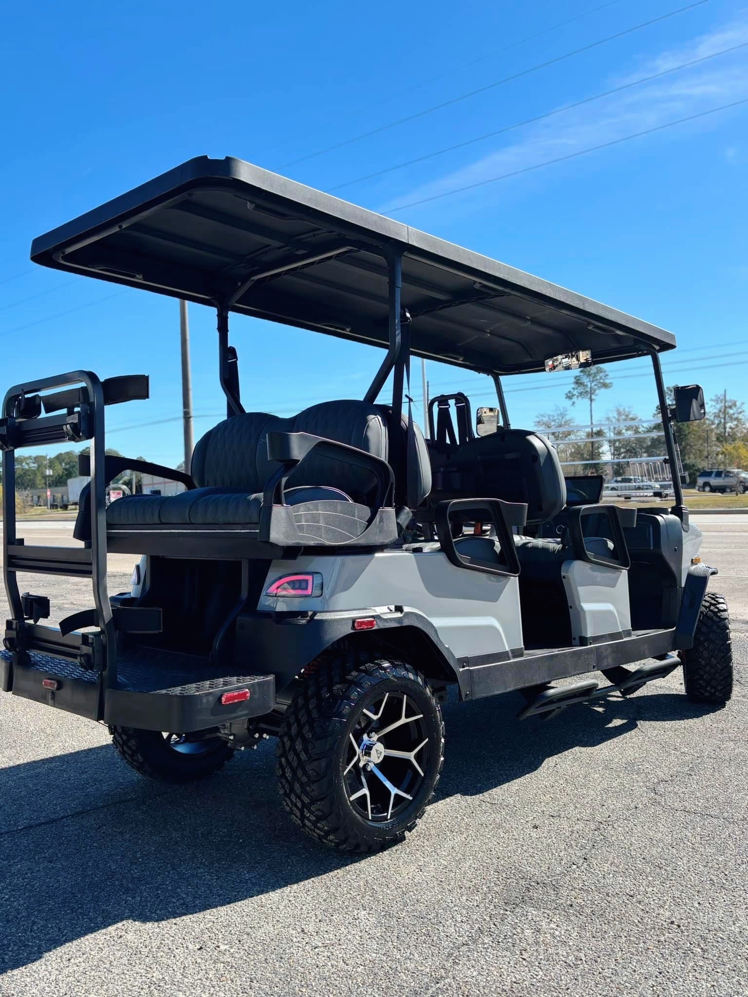 2025 Denago EV Rover XL6 (4+2)