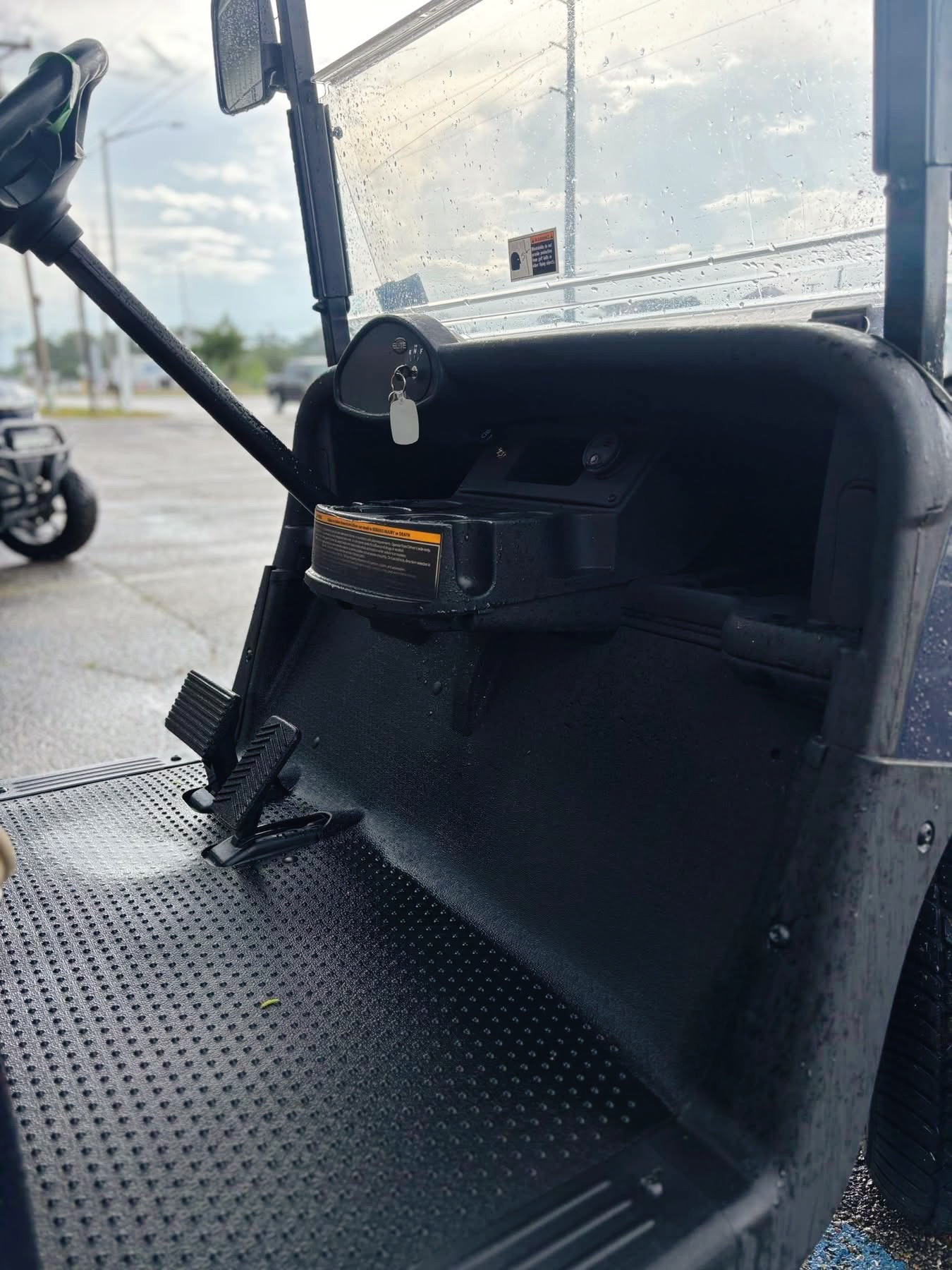 2019 EZ GO RXV 4 Seater 