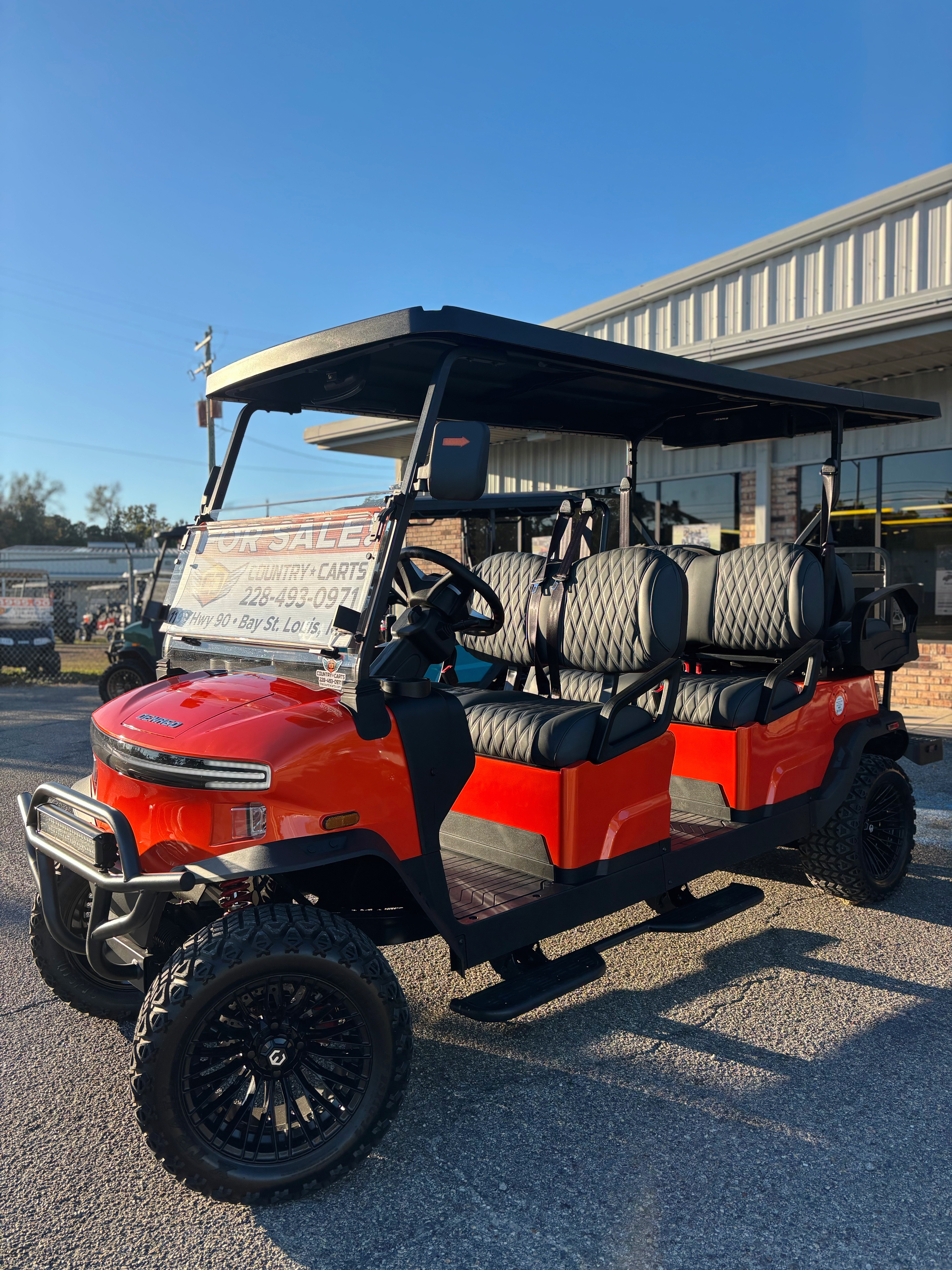 2025 Denago EV Rover XL6 (4+2)