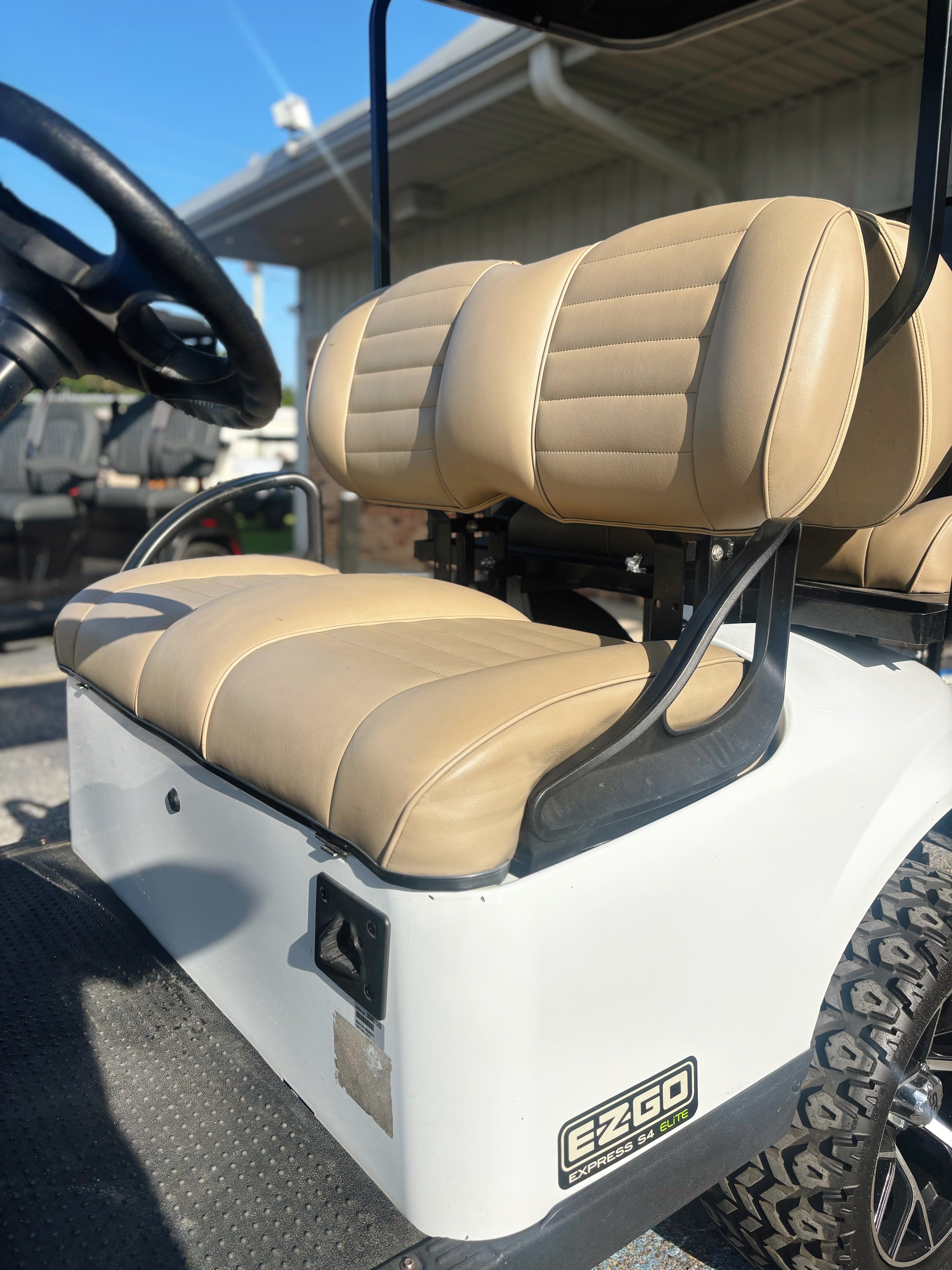 2021 EZ GO Elite 4 Seater 
